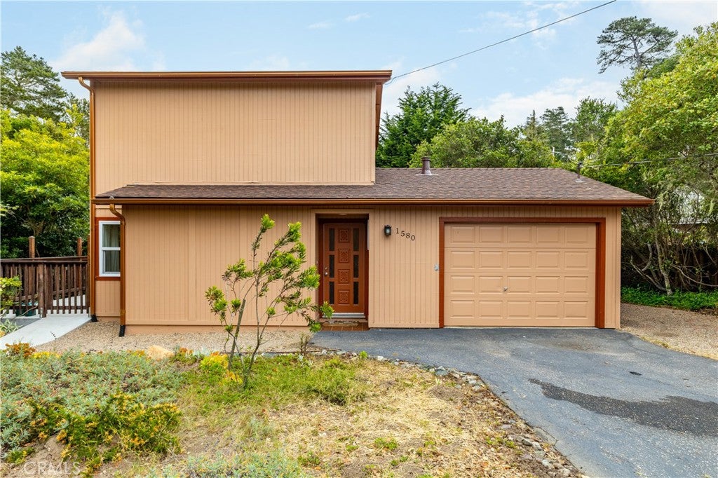 1580 Emerson