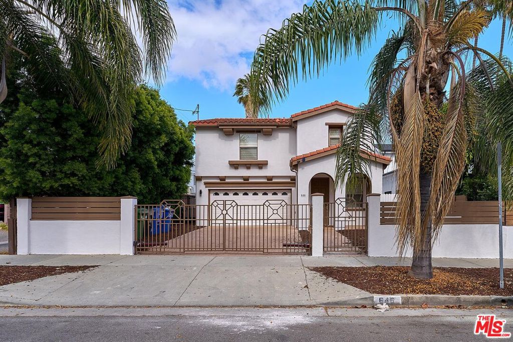 646 N Sierra Bonita Avenue