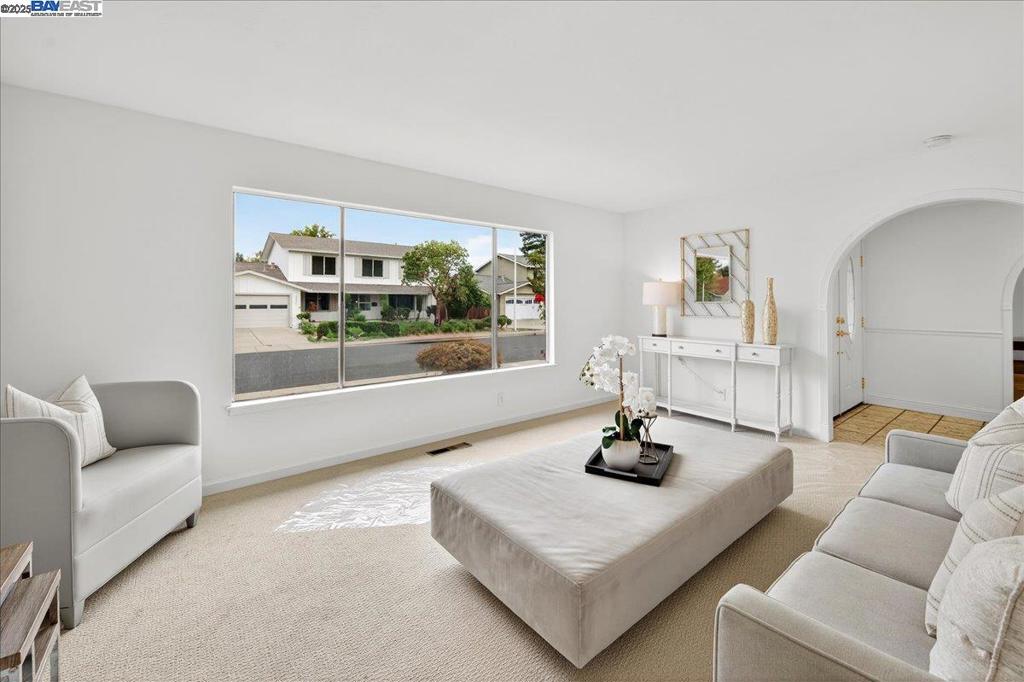 BIRDLAND - Residential