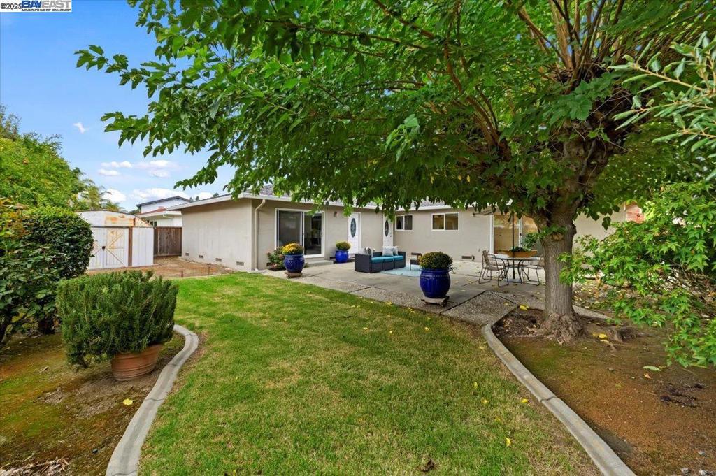 BIRDLAND - Residential