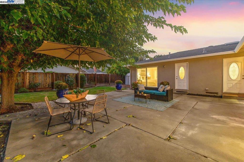 BIRDLAND - Residential