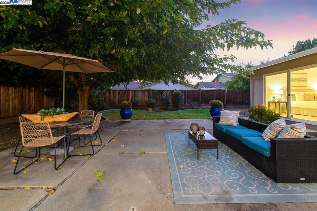 BIRDLAND - Residential