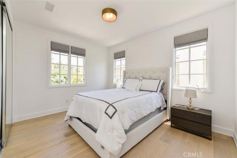 Tiny photo for 7 Via Brezza, Newport Coast, CA 92657 (MLS # OC26016206)