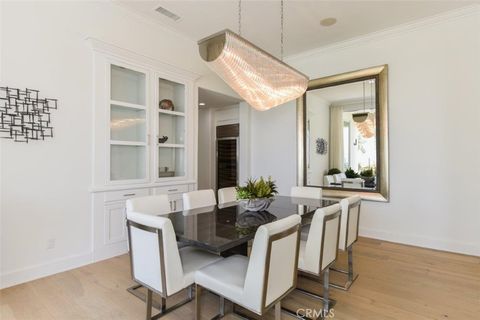 Tiny photo for 7 Via Brezza, Newport Coast, CA 92657 (MLS # OC26016206)