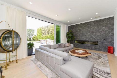 Tiny photo for 7 Via Brezza, Newport Coast, CA 92657 (MLS # OC26016206)