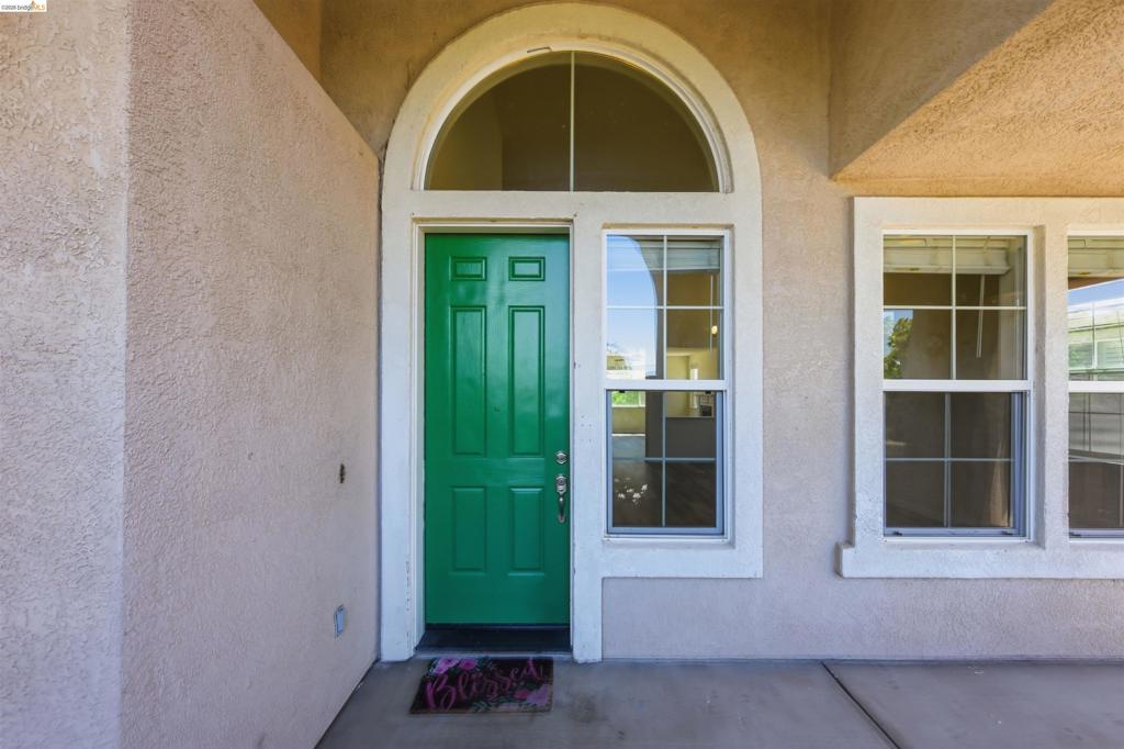74 Vella Cir