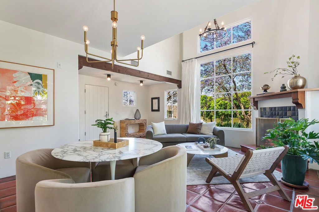 Photo of 1414 N Harper Avenue #4, West Hollywood, CA 90046 (MLS # 25595885)