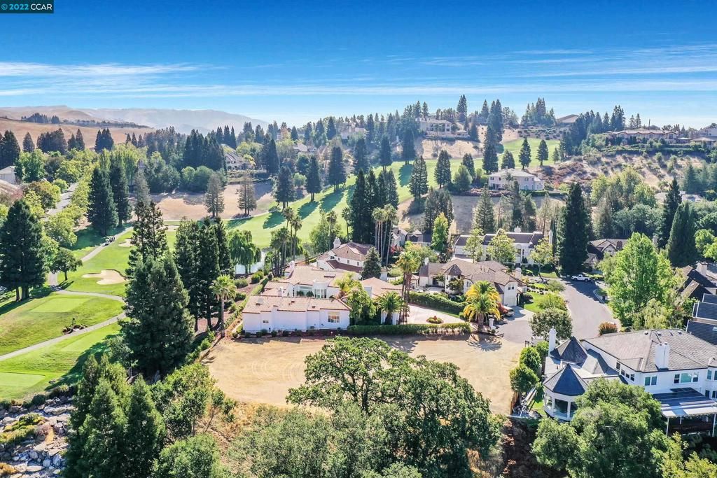 listing image 130721673717739482636