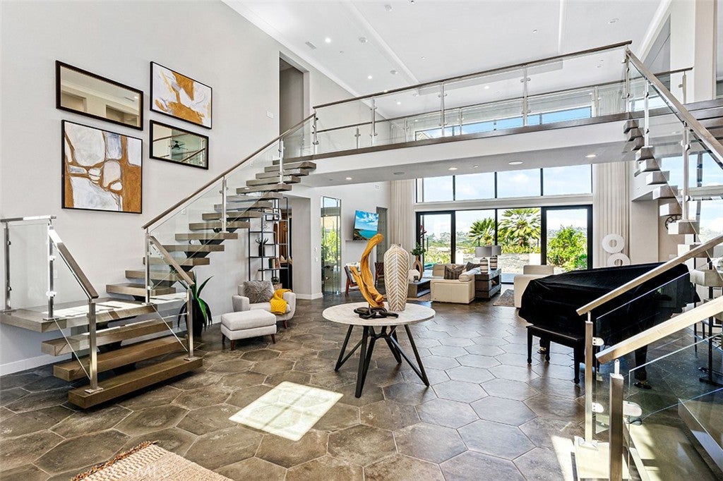 109 Dry Creek