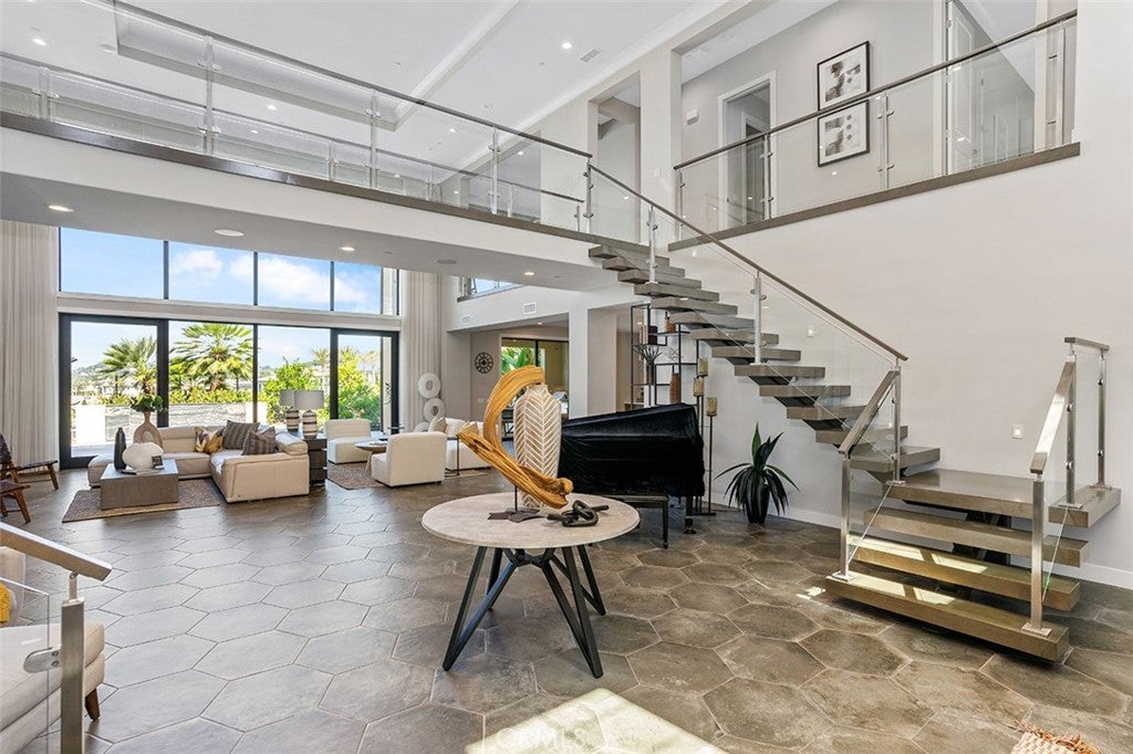 109 Dry Creek