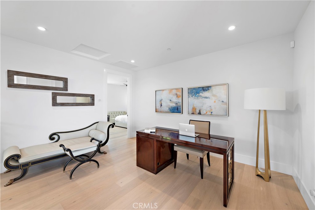 Eastbluff - Macco (EBMO) - Residential Lease