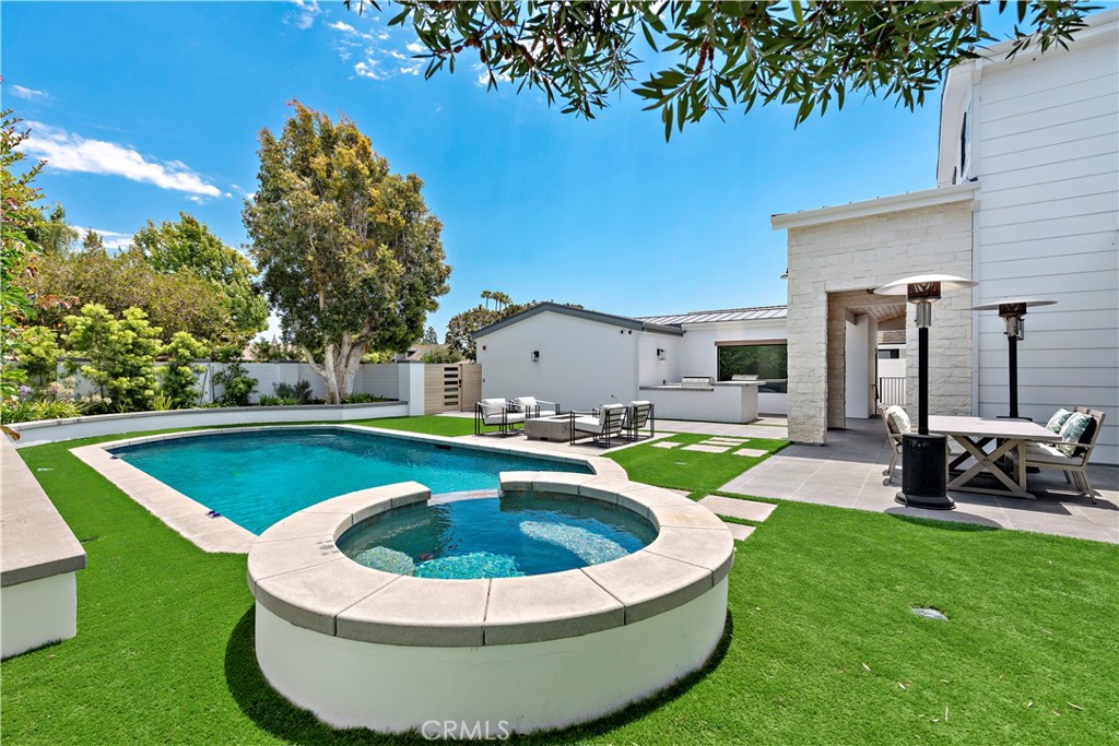 Eastbluff - Macco (EBMO) - Residential Lease