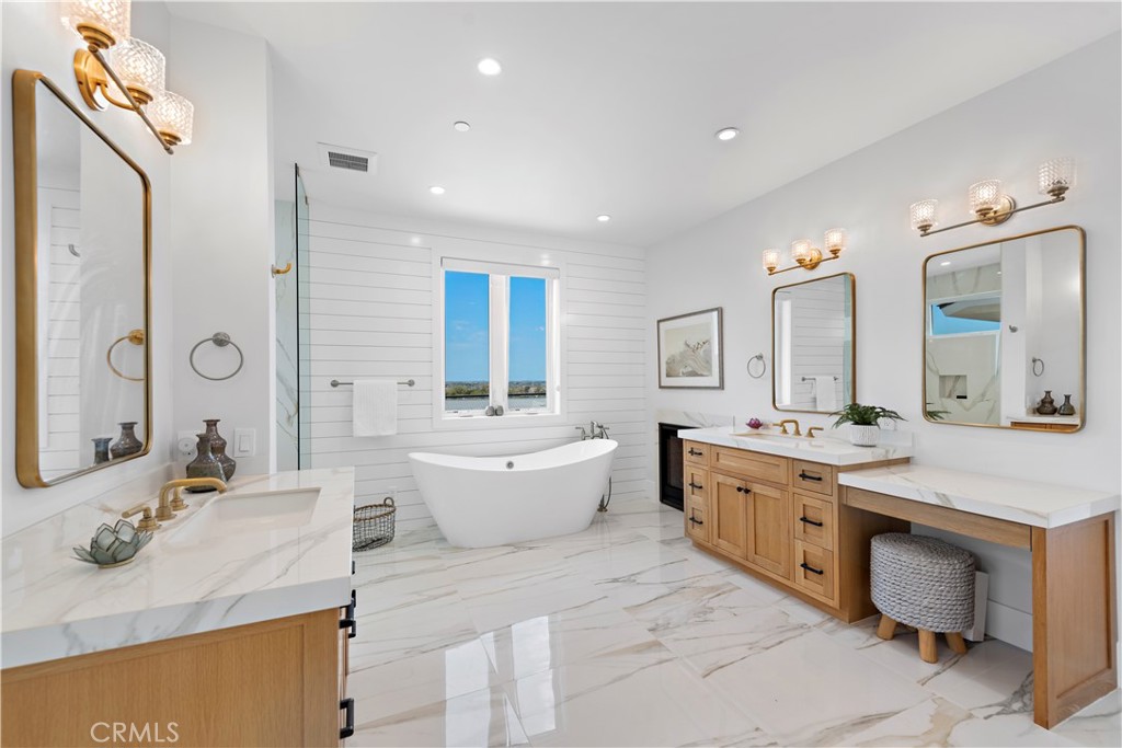 Eastbluff - Macco (EBMO) - Residential Lease