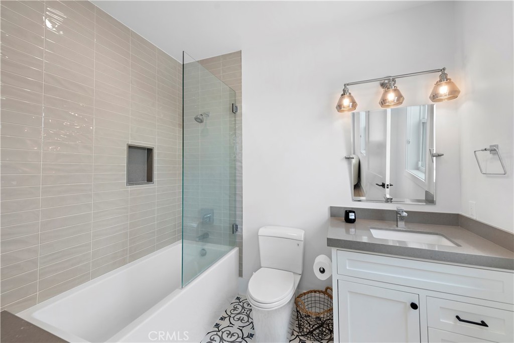 Eastbluff - Macco (EBMO) - Residential Lease