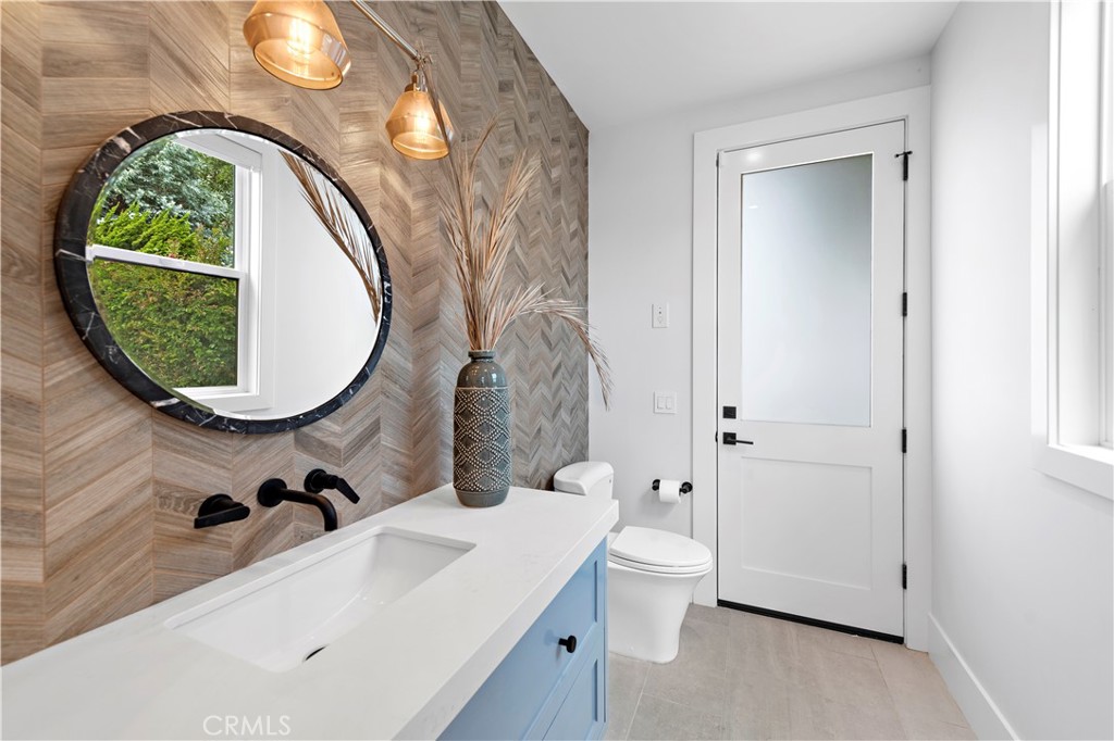 Eastbluff - Macco (EBMO) - Residential Lease