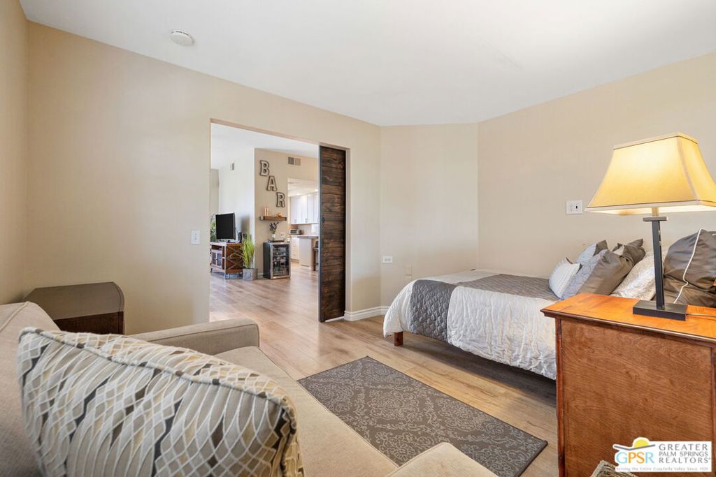 Mission Hills East - Residential