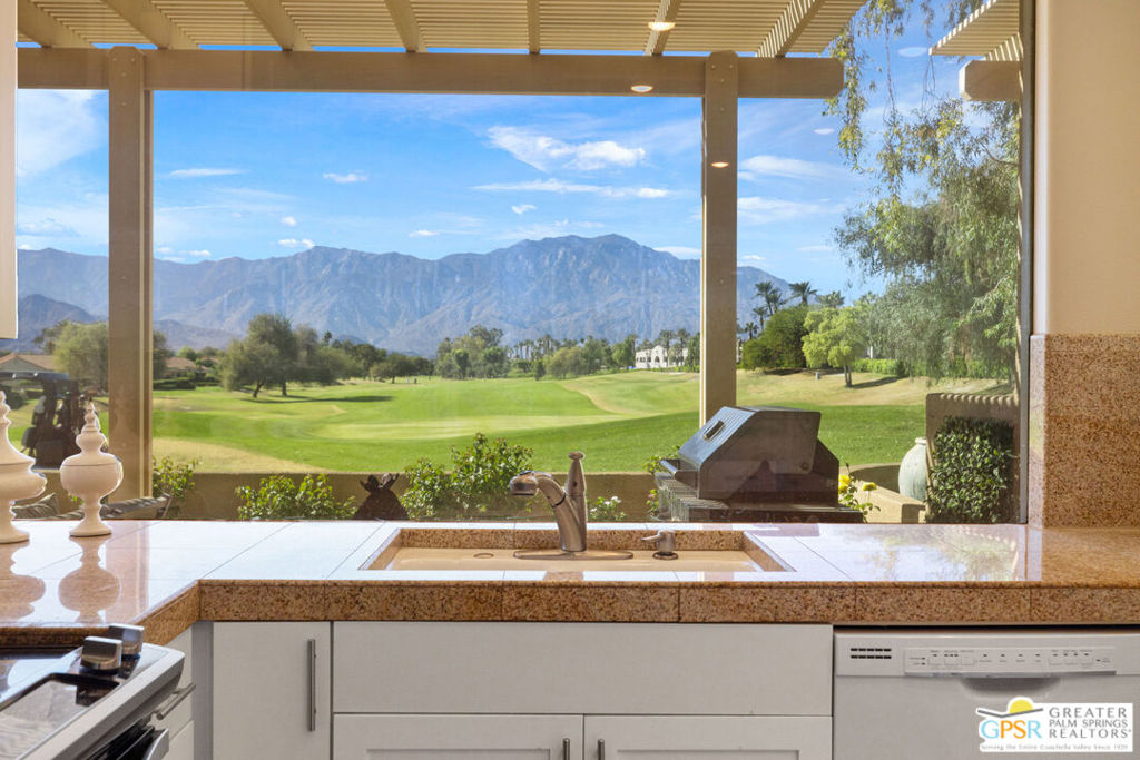 Mission Hills East - Residential