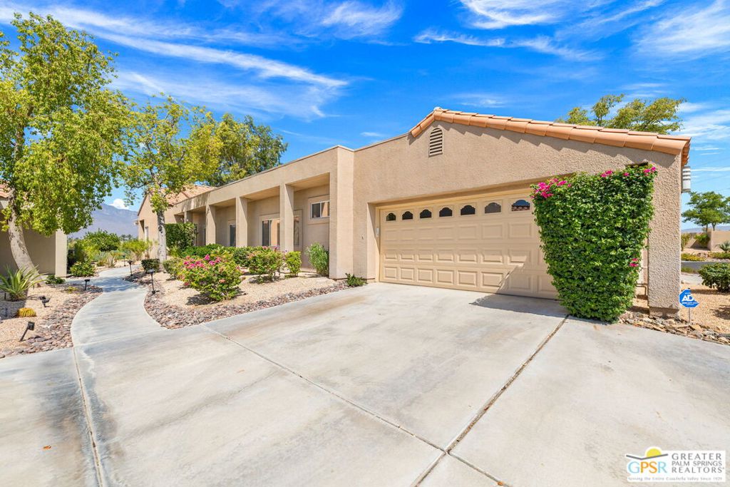 Mission Hills East - Residential