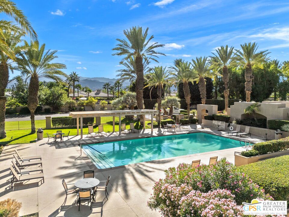 Mission Hills East - Residential