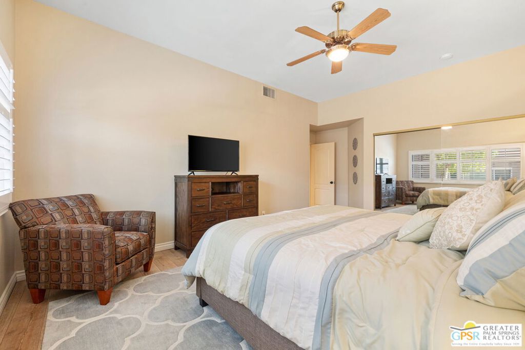 Mission Hills East - Residential