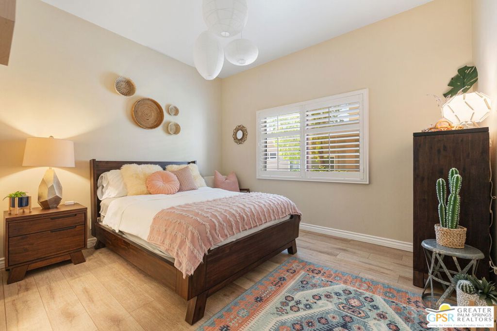 Mission Hills East - Residential