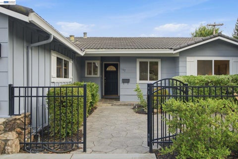 Photo of 1192 Forest Creek Dr DR, San Jose, CA 95129 (MLS # 41149945)