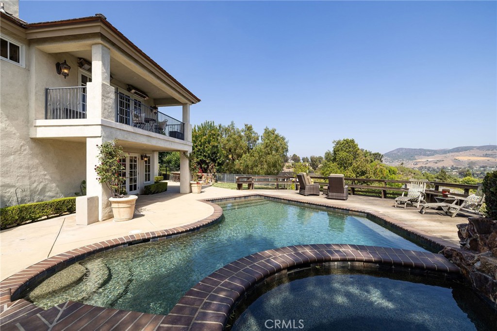 Hunt Club (HC) - Residential
