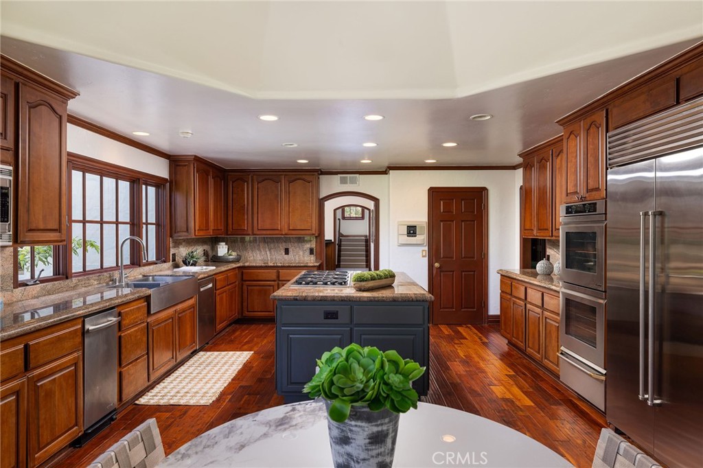 Hunt Club (HC) - Residential