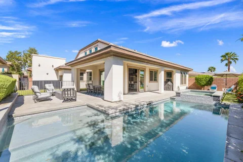 MLS: 219154183DA