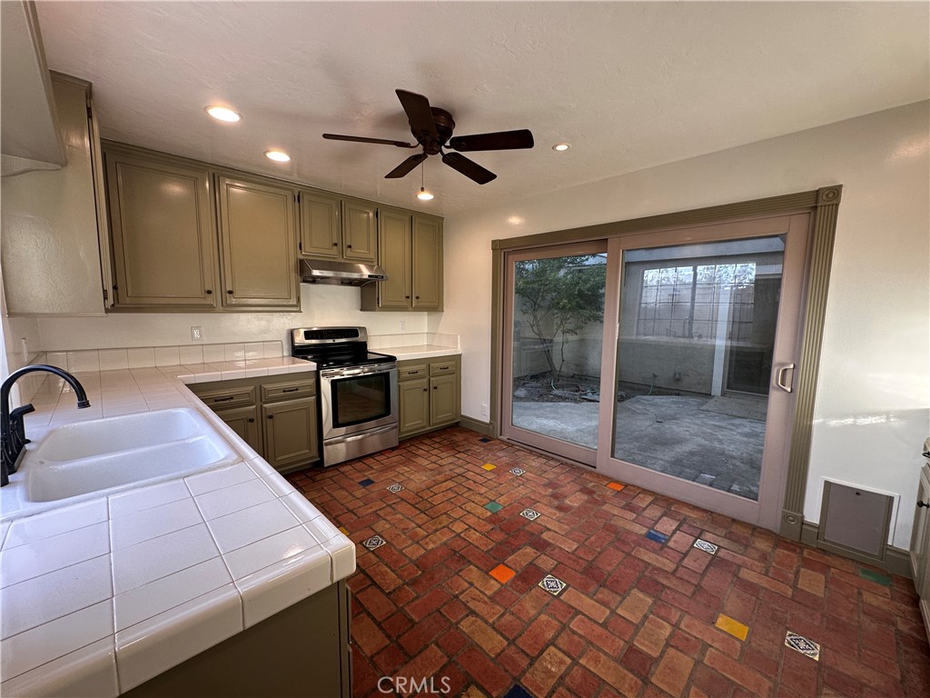 Grove (GR) - Residential
