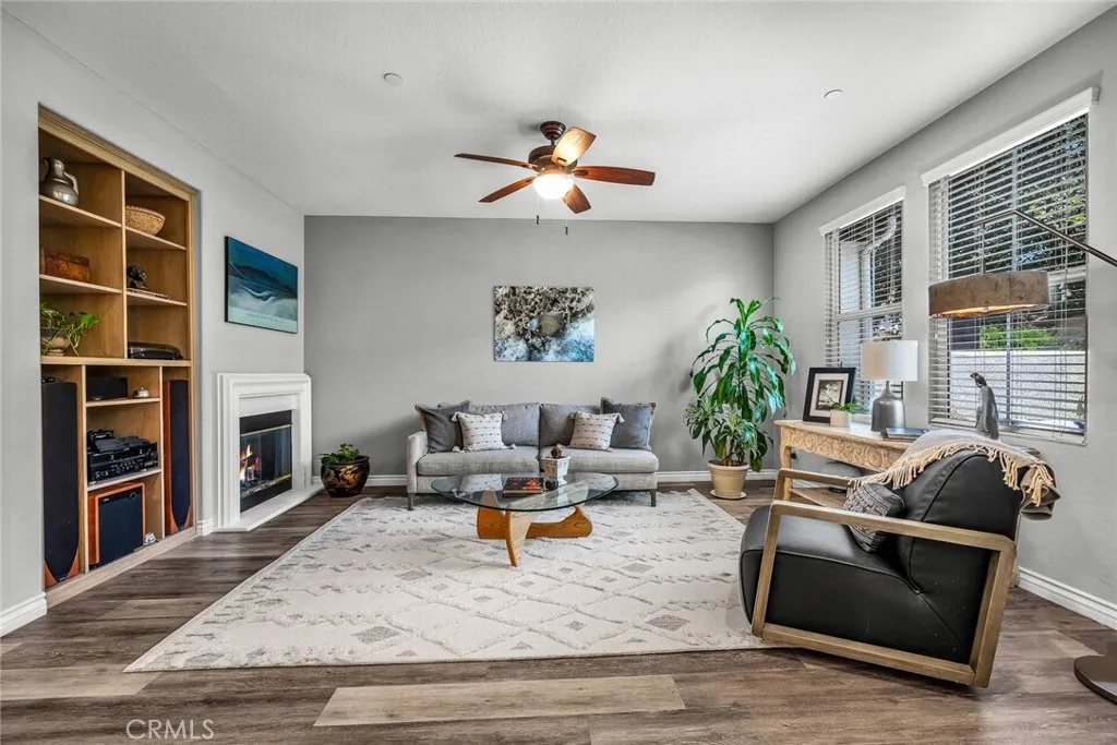 Newbury Park, California 91320, United States, 2 Bedrooms Bedrooms, ,3 BathroomsBathrooms,Residential,Active,173120