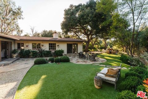 Photo of 20521 Cheney Drive, Topanga, CA 90290 (MLS # 26829801)