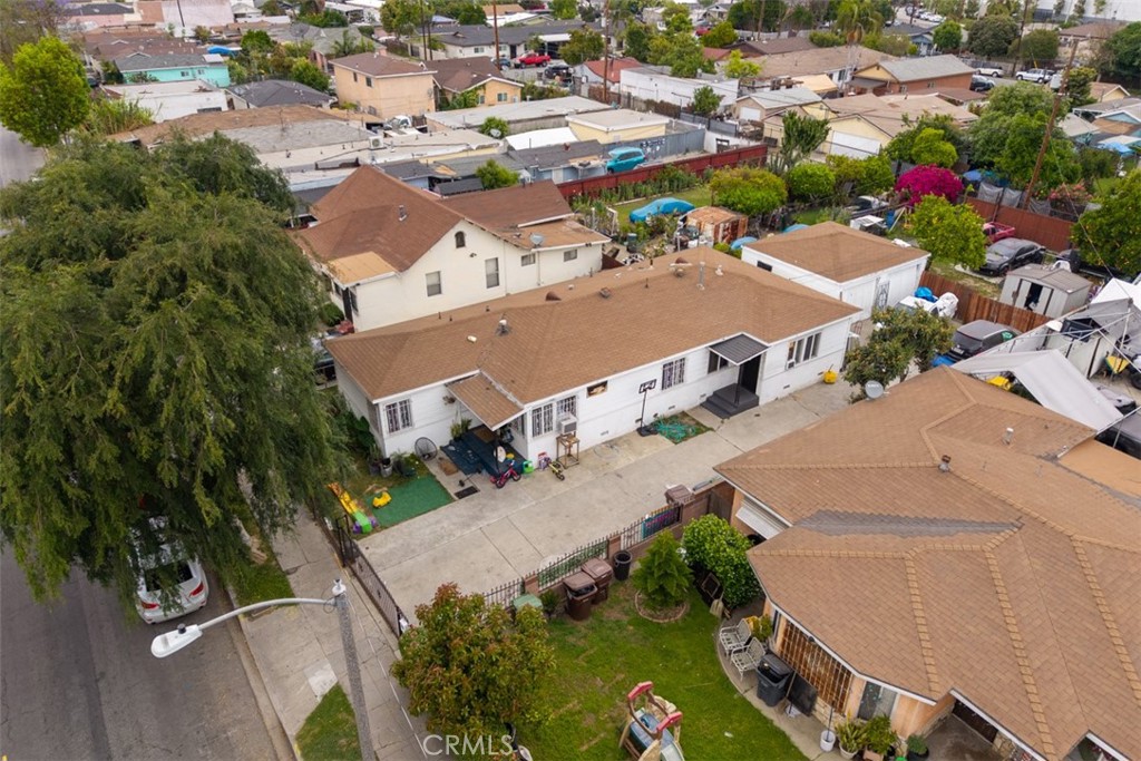 1616 N Willowbrook