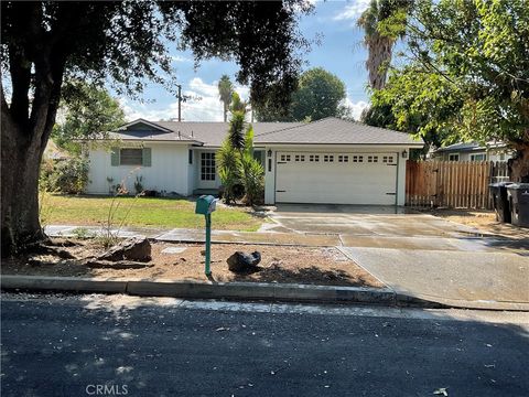 Photo of 7570 Delaware Street, Riverside, CA 92504 (MLS # TR25221073) Photo of 7570 Delaware Street, Riverside, CA 92504 (MLS # TR25221073)