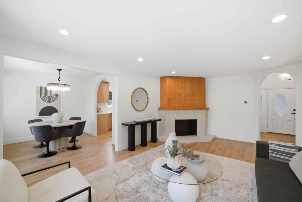 4 Dionne Court