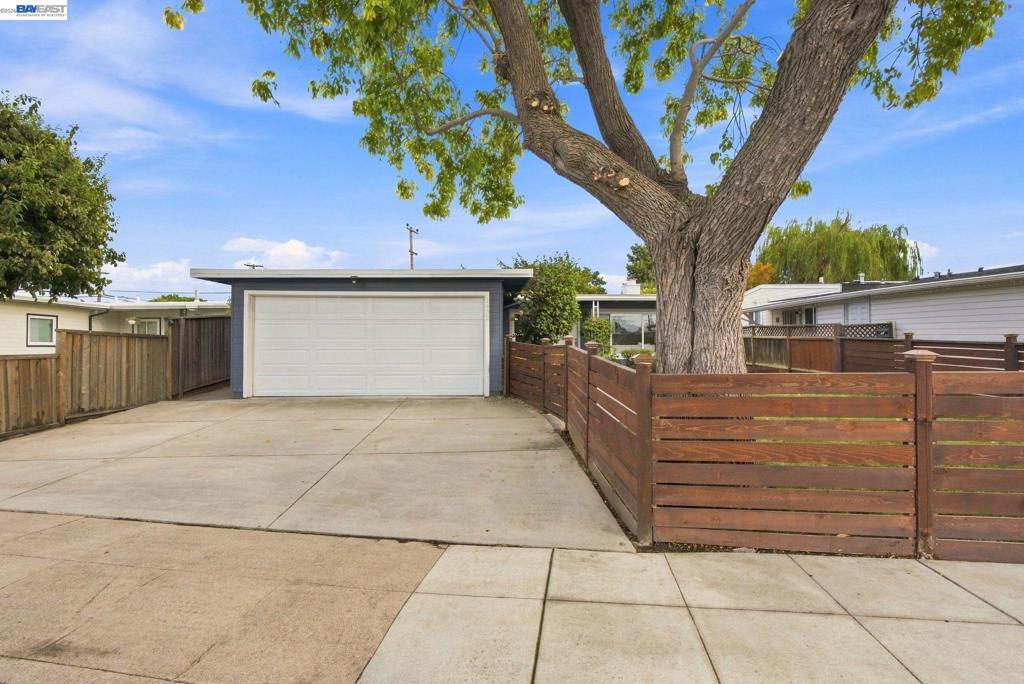 1432 Lodi Ave