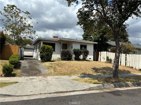Photo of 279 Palisade ST, Pasadena, CA 91103 (MLS # PV26115118)
