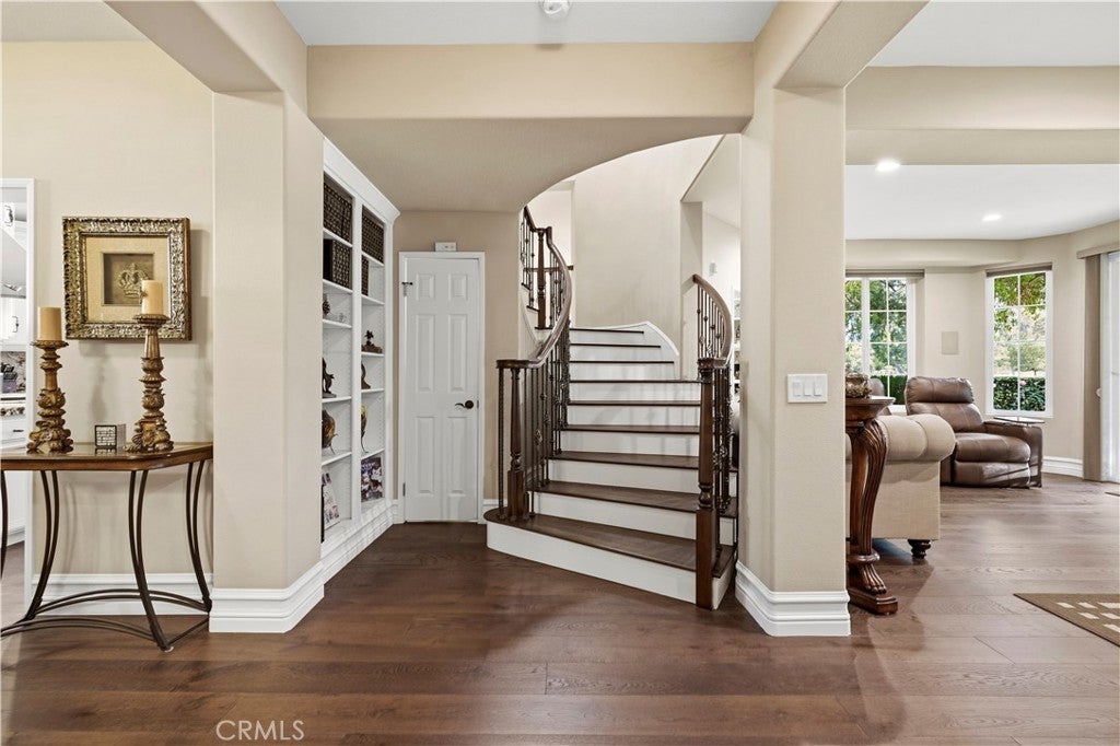 26801 Van Gogh Lane