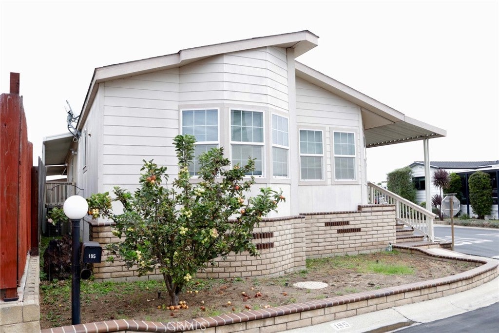 1065 Lomita Boulevard 195
