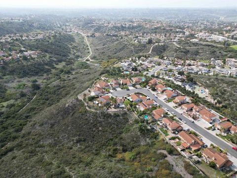 1716 SUNNY CREST LN Bonita CA 91902