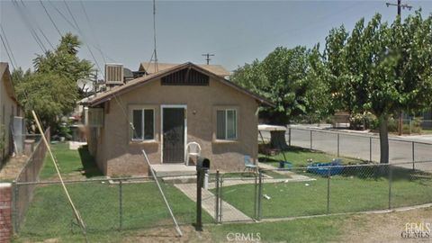 Photo of 8712 Gail Marie Drive, Lamont, CA 93241 (MLS # NS26041266)