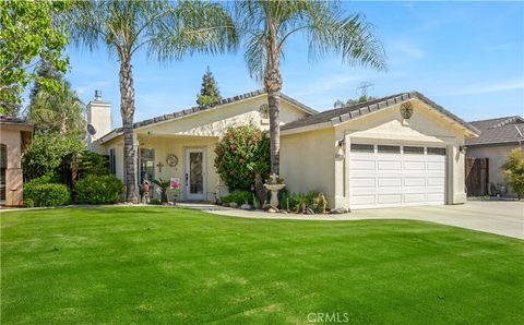 Photo of 6202 Calabria Drive, Bakersfield, CA 93308 (MLS # SC26073389)