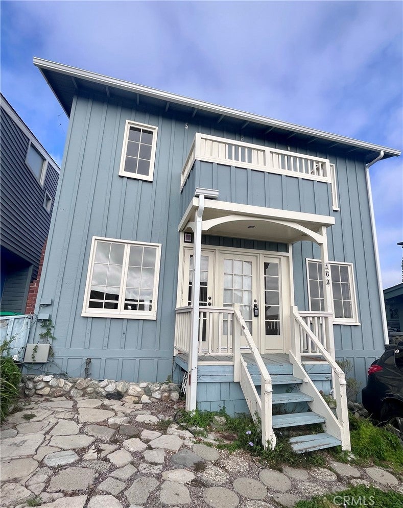 Photo of 163 Sunset TER, Laguna Beach, CA 92651 (MLS # OC26214875)