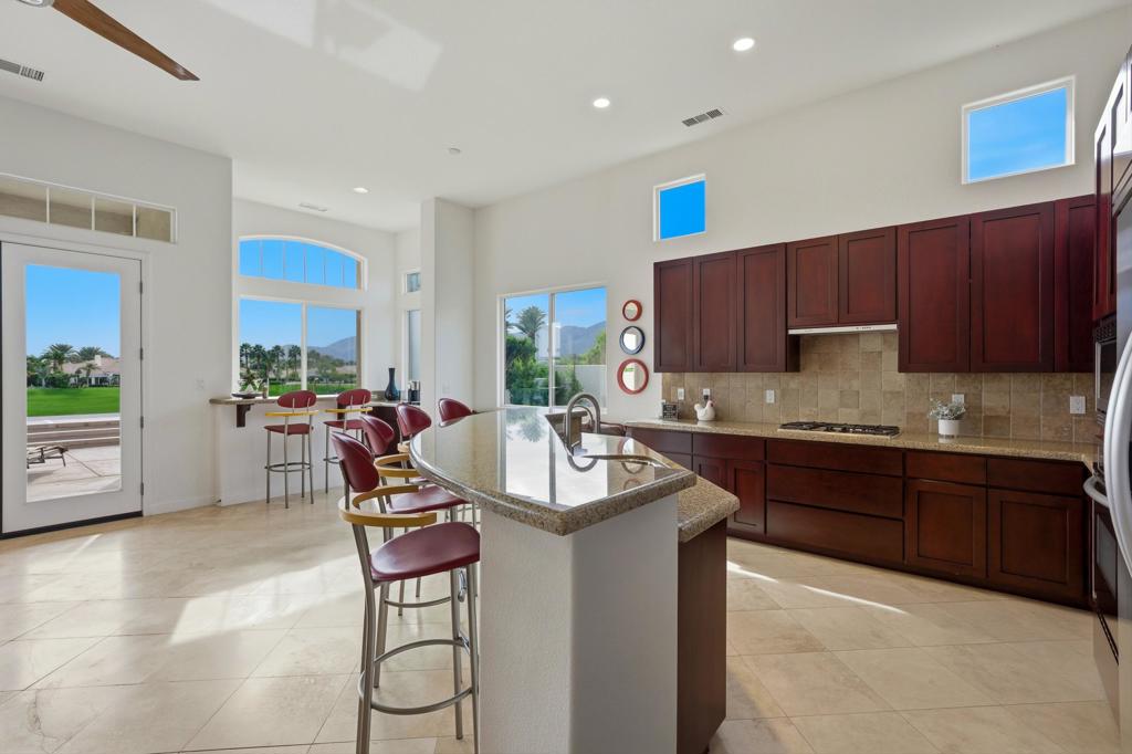 Mountain View CC - Residential