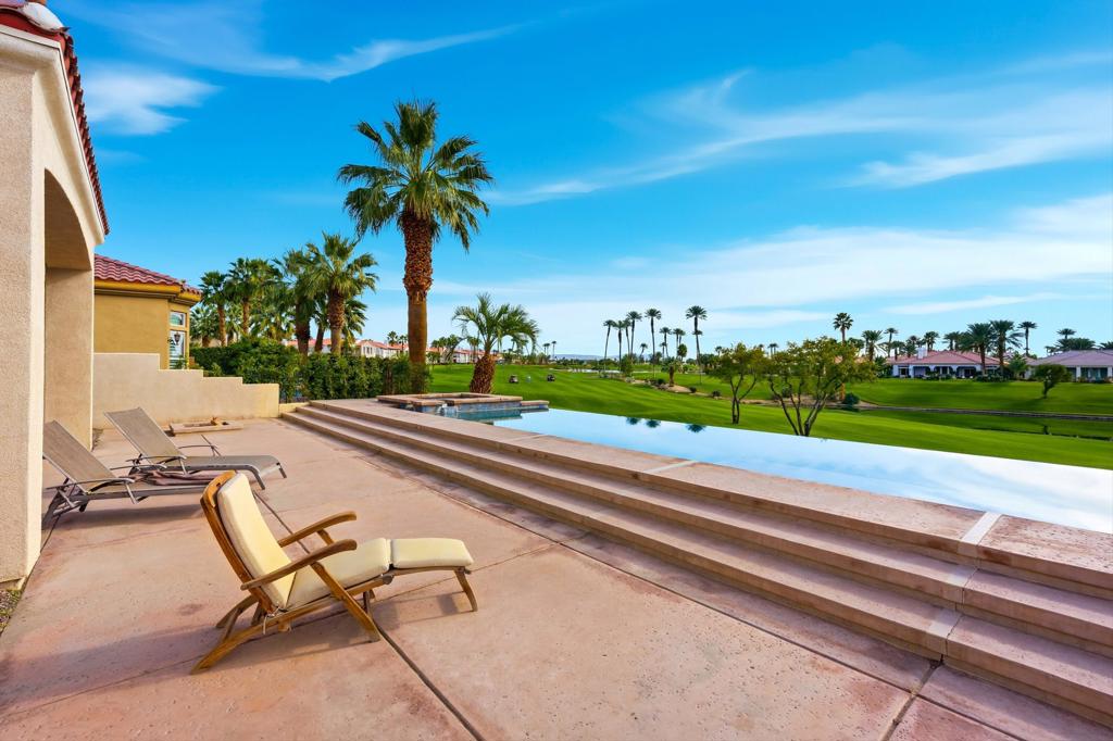 Mountain View CC - Residential