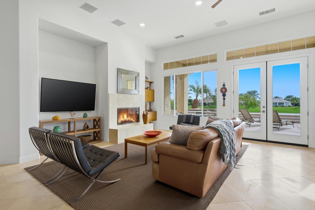 Mountain View CC - Residential