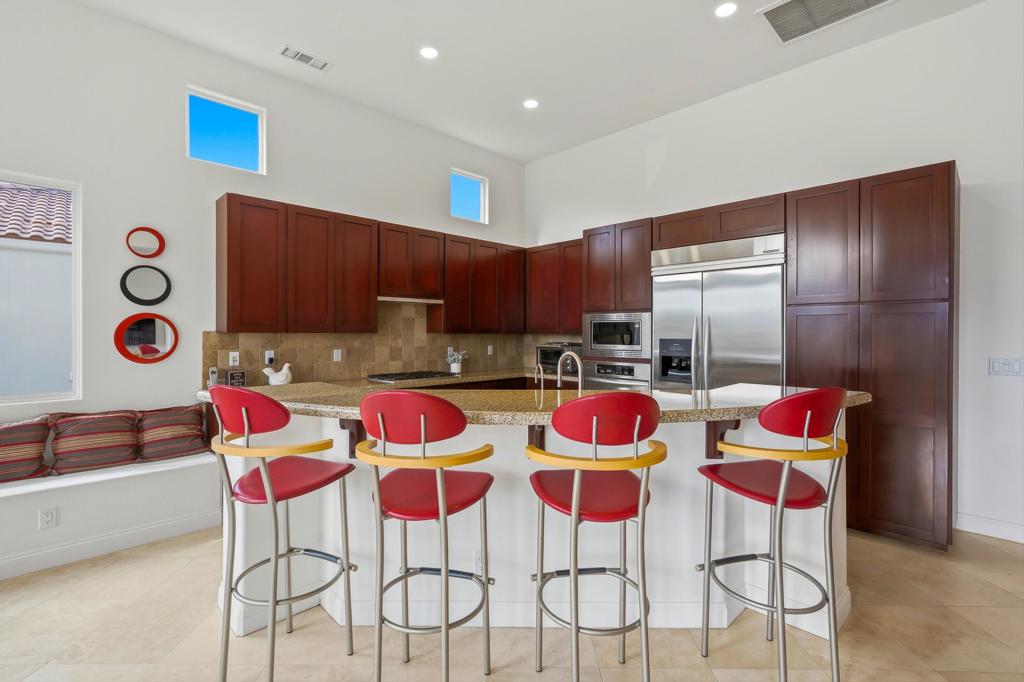 Mountain View CC - Residential