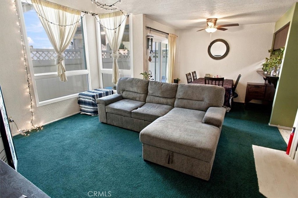 16857 San Fernando Mission Boulevard 48