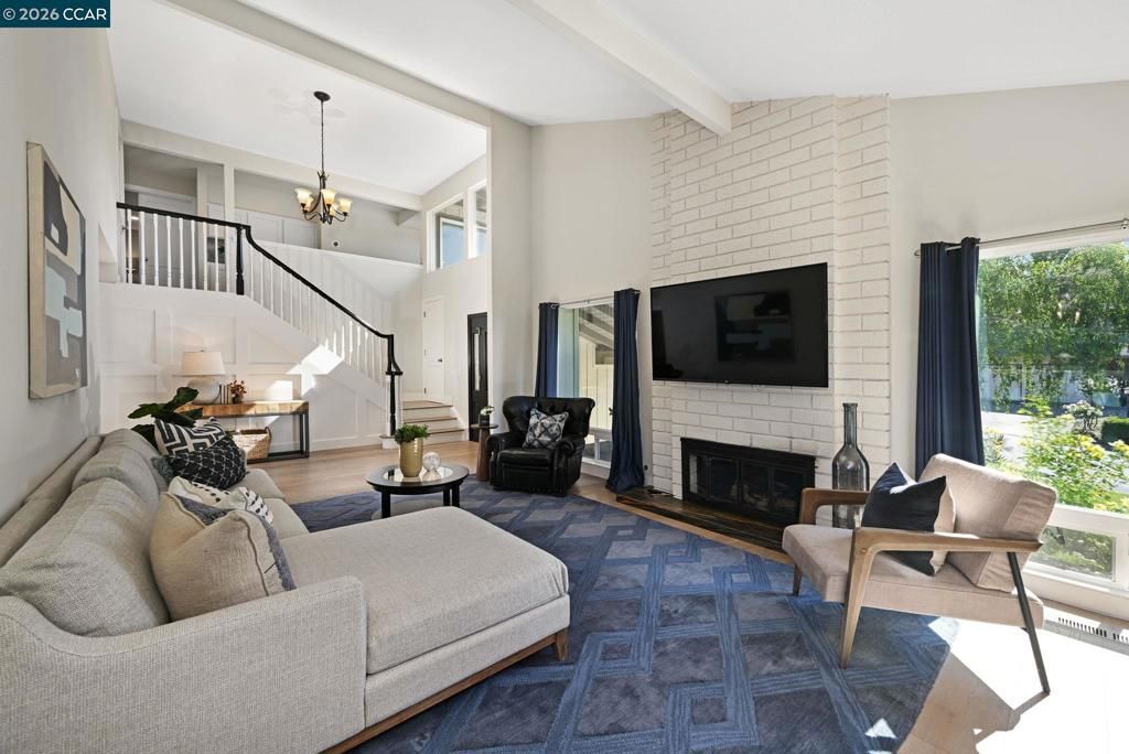 Photo of 608 Serramonte Ct, Danville, CA 94526 (MLS # 41131468)