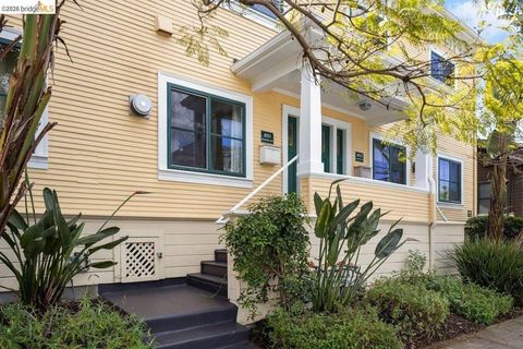 Photo of 851 Arlington Ave Ave, Oakland, CA 94608 (MLS # 41132321)